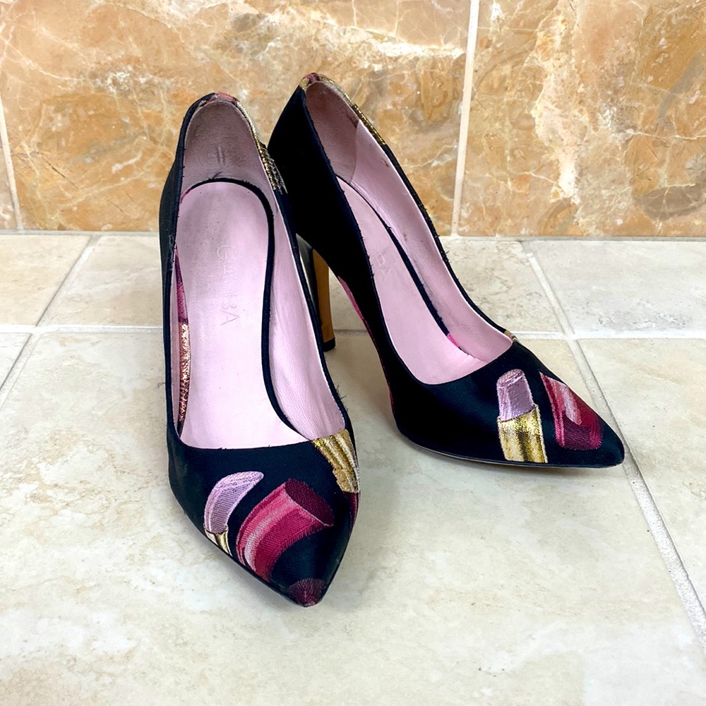 Giamba Lipstick Pumps